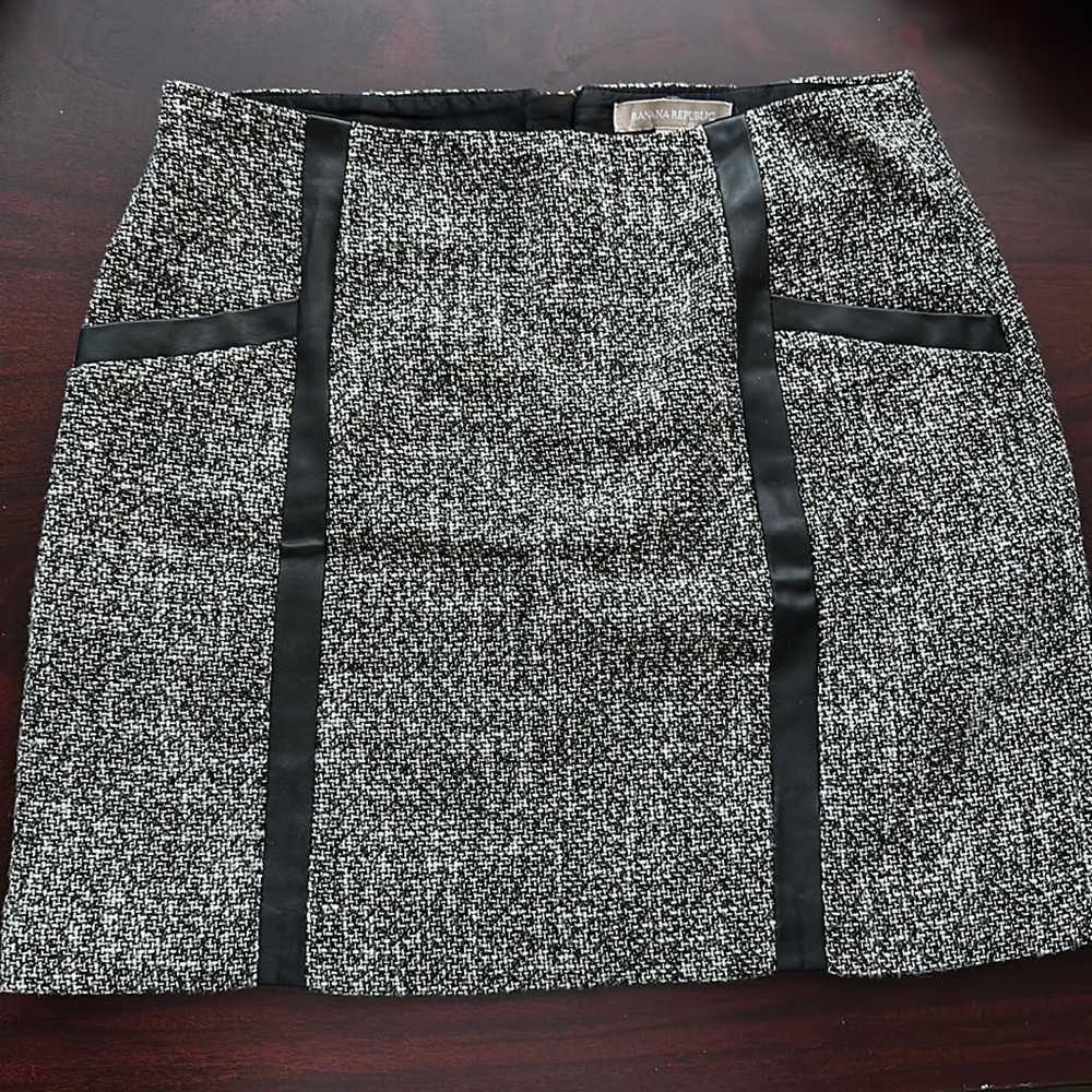 Banana Republic Tweed Faux Leather Mini